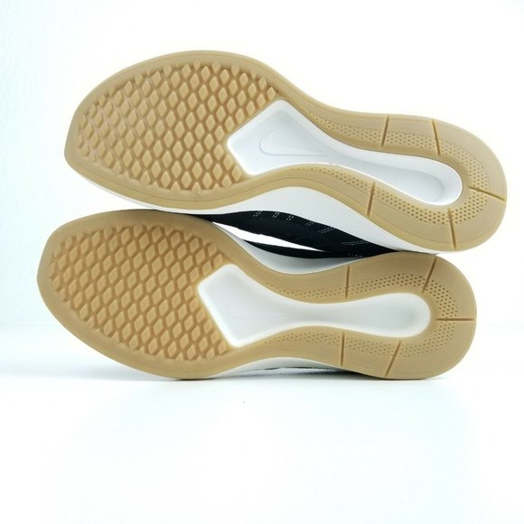 Nike Dual Tone Racer SE Women Athletic Shoes 940418 004 Black Sizes 7, 9.5 - Picture 4 of 8